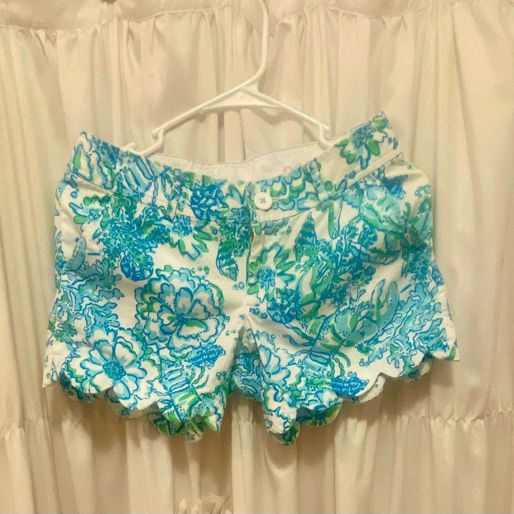 Lilly Pulitzer Floral BUTTERCUP  SHORTS NWOT 🌼